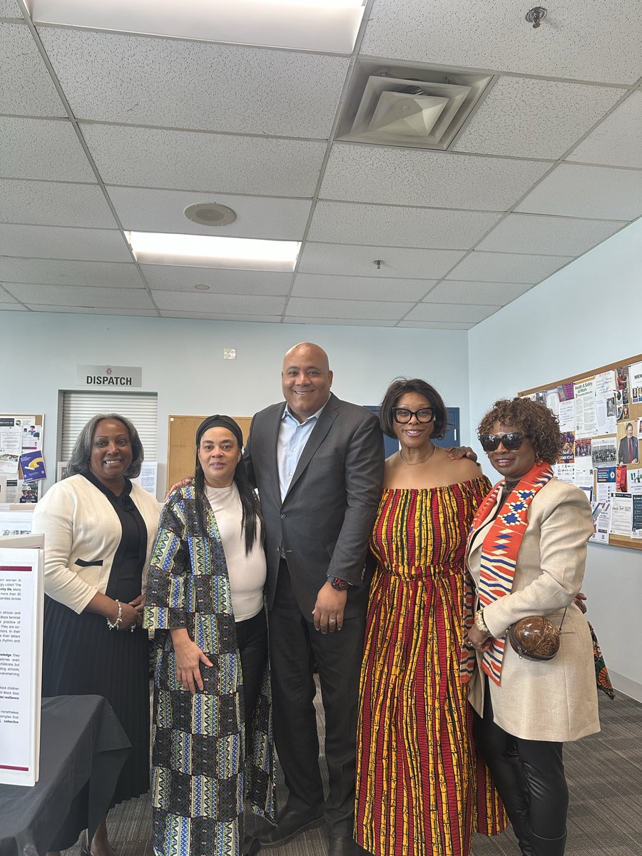 Michael Coteau tweet media