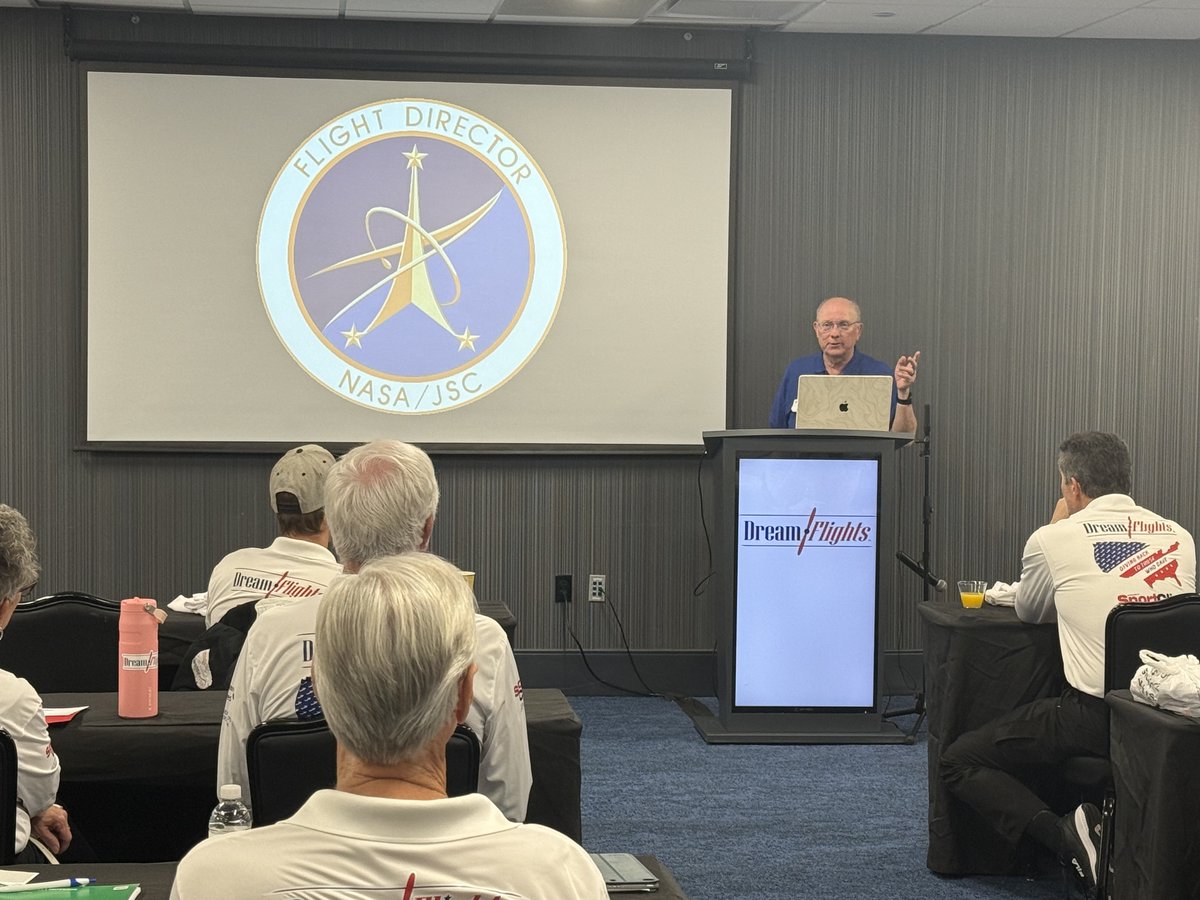 Dream Flights tweet media