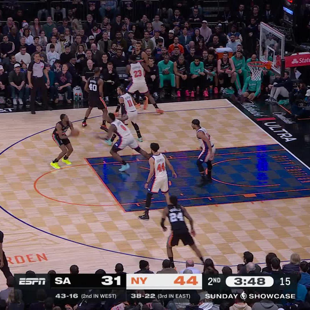 TOUCHDOWN.
8:21 2nd
OG Anunoby 30 Yd pass from Josh Hart