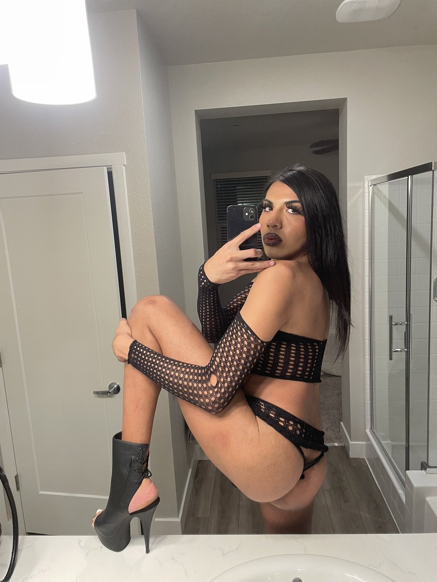 kream304💋 tweet media