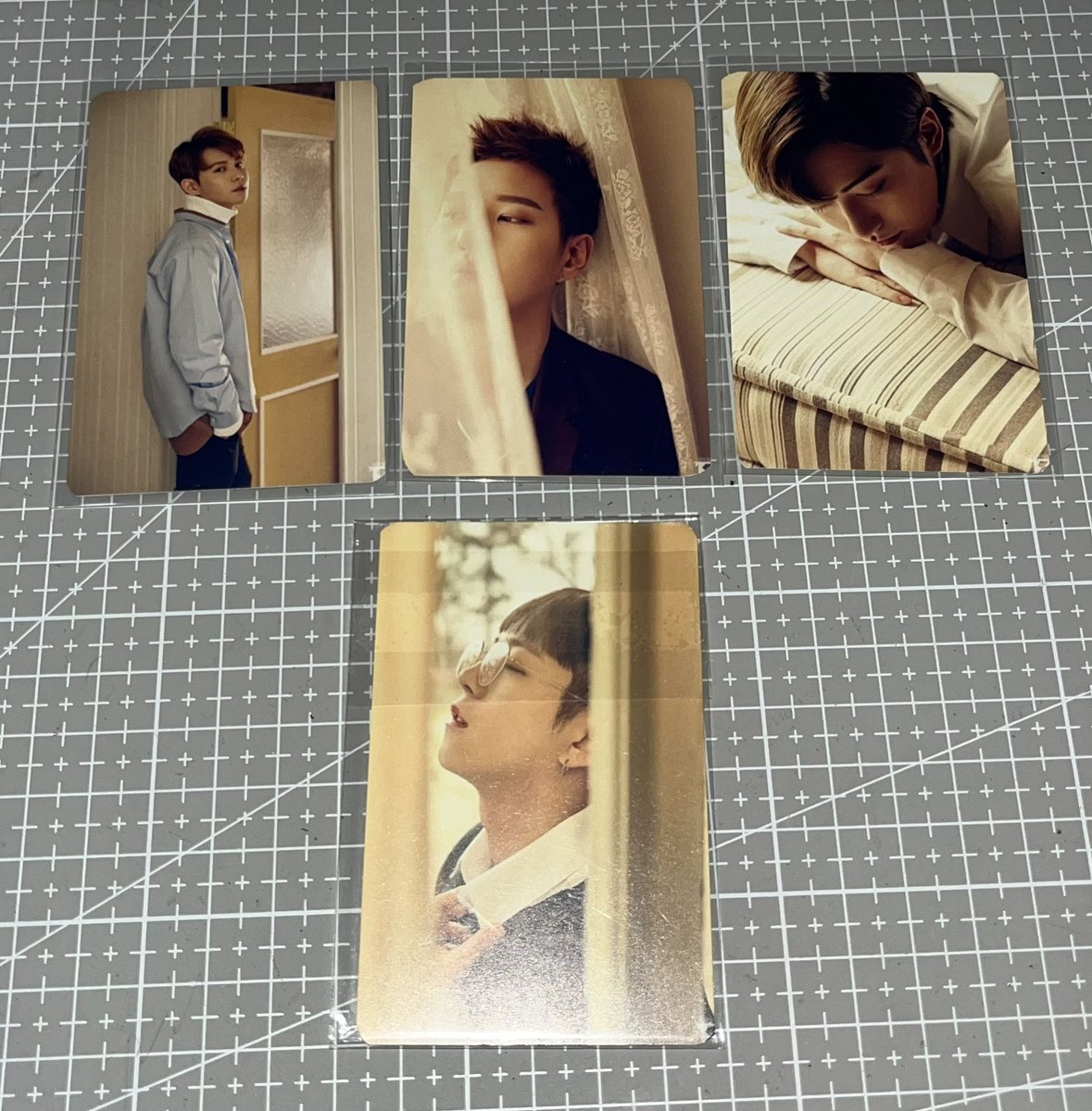 Yunho (╥﹏╥) yuyum dayyy🤍🤍 tweet media