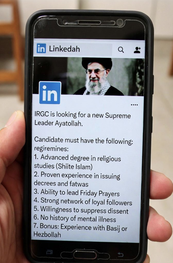 QueenHasSpoken_'s tweet photo. @DavidMKeyes @Shoshana51728 Saw this on LinkedIn. 😏 https://t.co/Xj65IHc8br