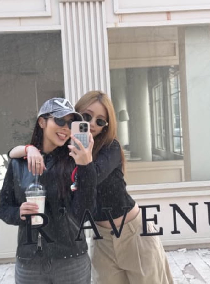 โอเปิ้ลโอปิ้ว tweet media