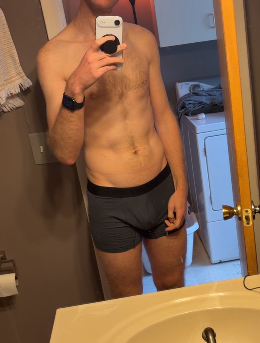 ryanoxfordx's tweet photo. Bulge not war https://t.co/O6IdrSvWyM
