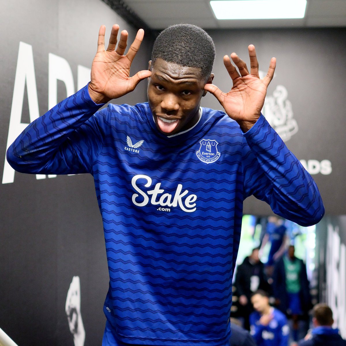 Everton in Chile 🇺🇦 tweet media
