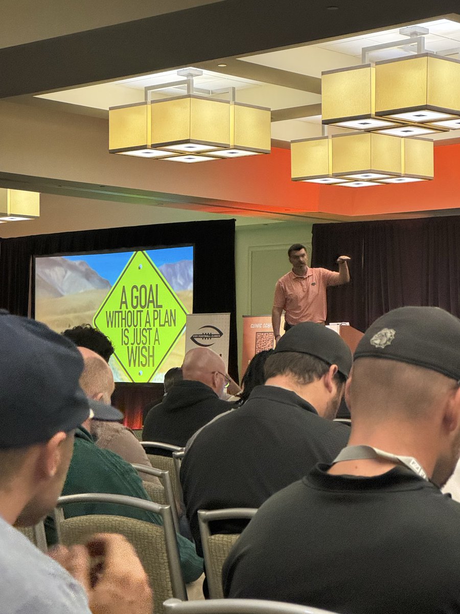 Jay Del Castillo tweet media