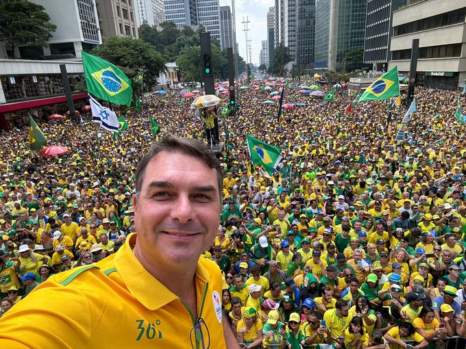 Isabel Pombo 🇧🇷 (@isagpombo) on Twitter photo 