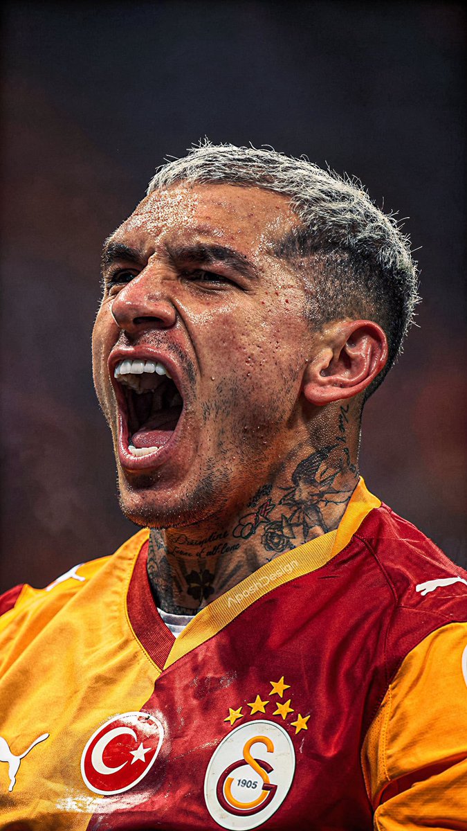 Feliz de ser parte del mejor club de Turquía 💛❤️