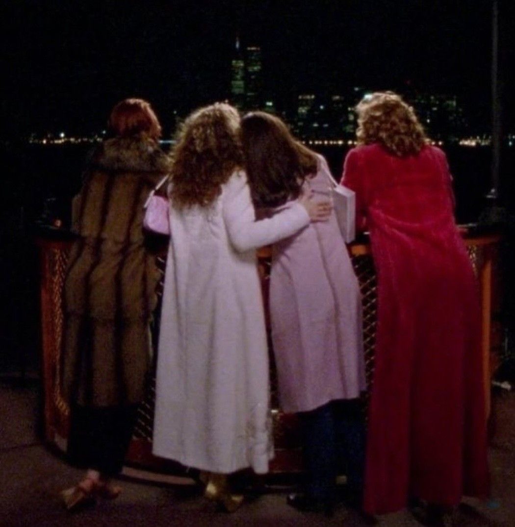 a. (@sapphicmacbeth) on Twitter photo 