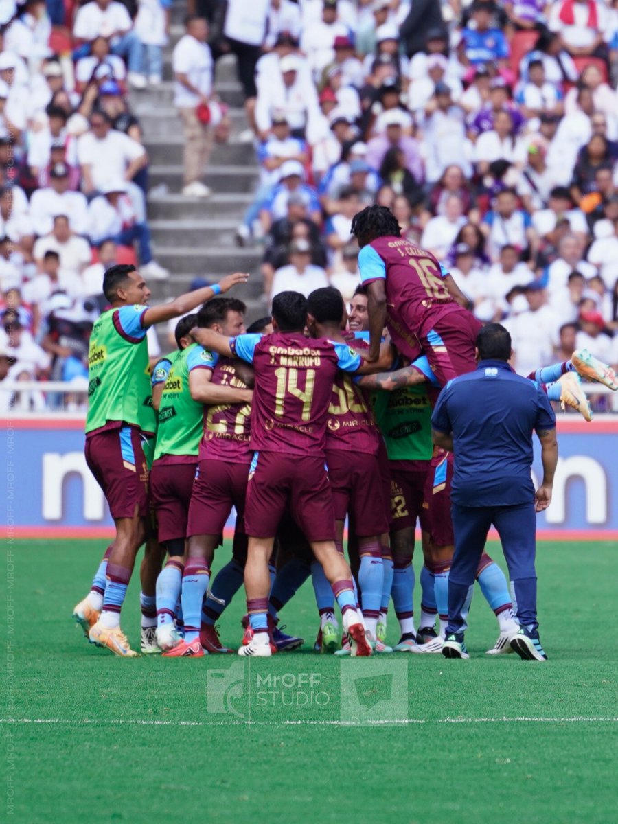 ¡EL MÁS GRANDE DE AMBATO! 🩵

📸 <a href="/AndresMediavil4/">Andres Mediavilla</a> / MrOFF Studio