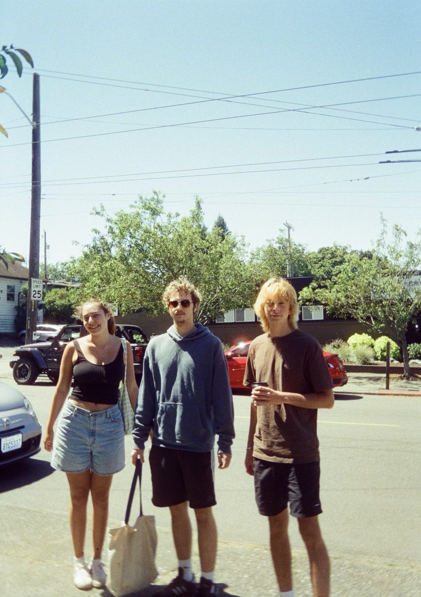 dylan🧜‍♂️ tweet media