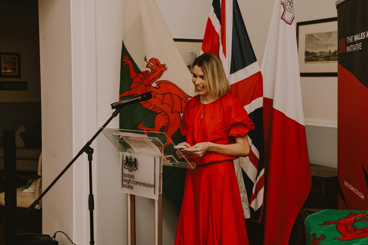 Victoria Busby tweet media