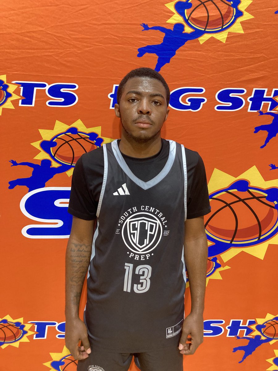 BIG SH🏀TS tweet media