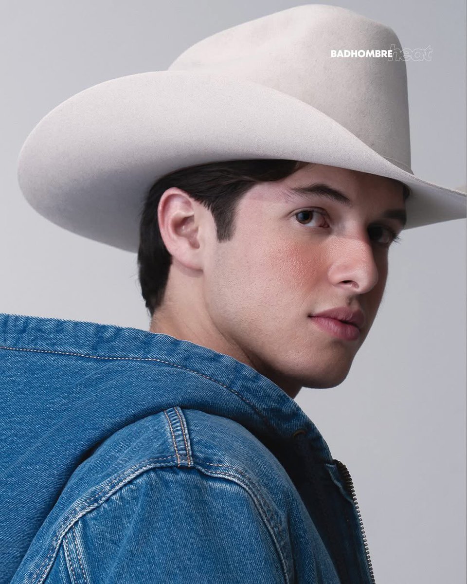 filtros_el's tweet photo. Witto González, un rancherito tiktoker muy sexy https://t.co/KZzN7zdLUM