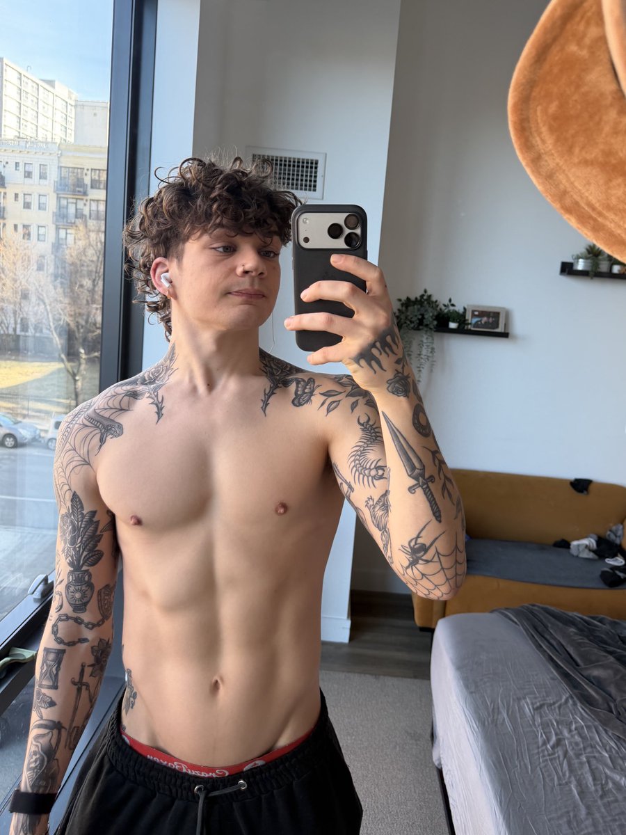 Alex bradley tweet media