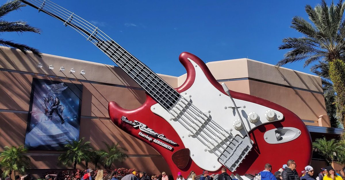 1971Mainstreet's tweet photo. Today marks the end of an era as we say goodbye to Rock n Roller Coaster starring Aerosmith! 
Rock On 🎸 https://t.co/sMgrHRzd4g