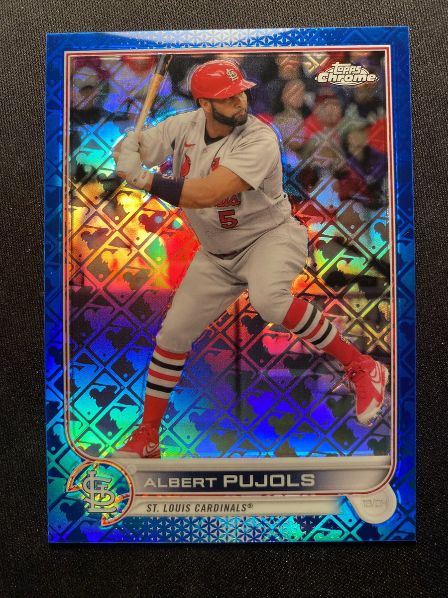 It’s time for the #HighSockSunday B/S/T thread!

STL Cardinals themed thread. Post pics of awesome cards and have fun scrolling through!

Please RT if you post or scroll!