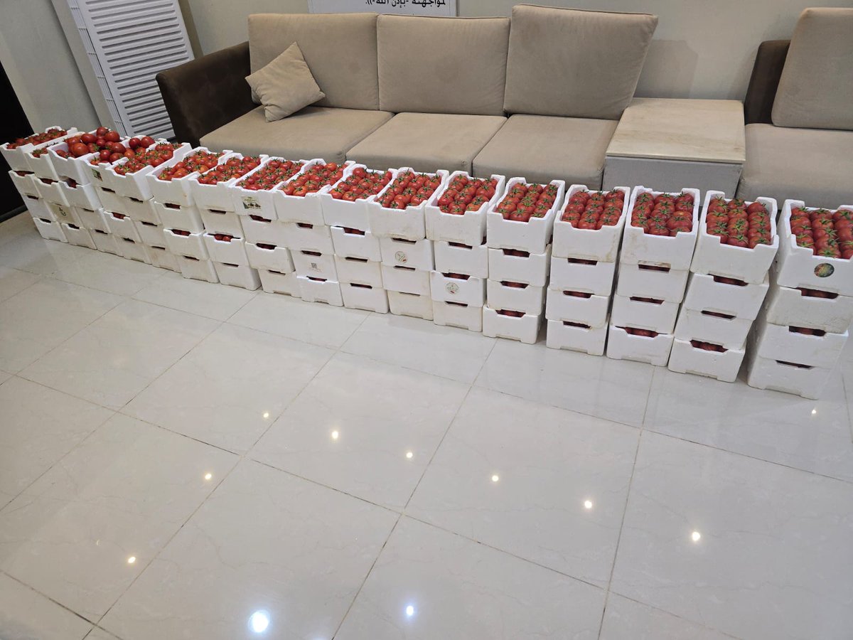 قامت #جمعية_البر_الخيرية_بصبيح هذا اليوم الأحد 12 من رمضان 1447هـ الموافق م01/03/2026  بتوزيع خضار طازج على المستفيدين. 
  #جمعية_البر_الخيرية_بصبيح