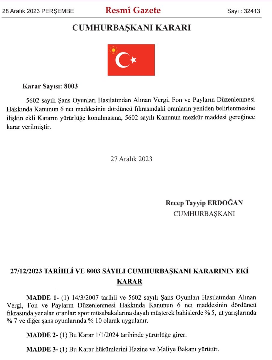 Aşağıda paylaştığım Cumhurbaşkanlığı Kararıyla, şans ve bahis oyunlarından alınan vergi yarı yarıya düşürülmüştür.
Bazı bankalardan sigorta şirketlerine, Tüvtürk'ten Cengiz holdinge vergisi affedilen yandaşlar hepimizin malumudur.
Bir kaç yandaşın milyarlara varan vergisini