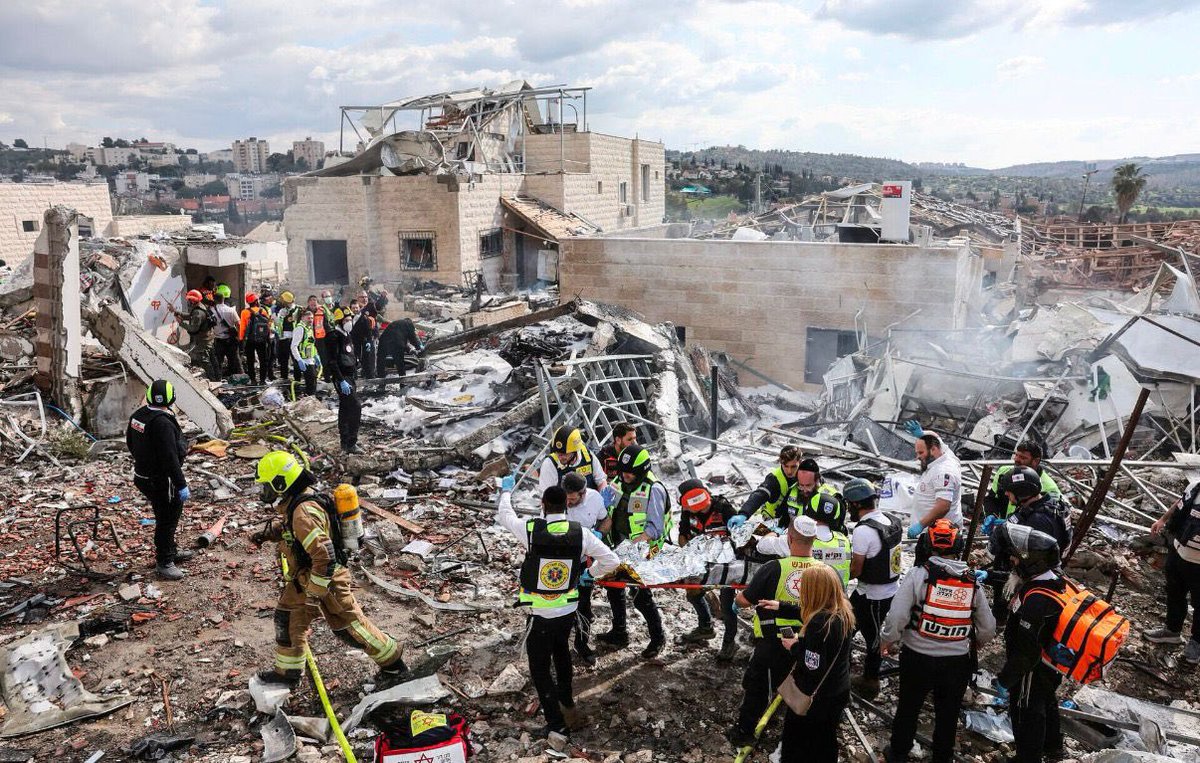 🚨 BREAKING: A family in Beit Shemesh, a couple and their four children, was killed today when an Iranian ballistic missile hit their home. Their only crime was being Jewish and living in Israel. 💔