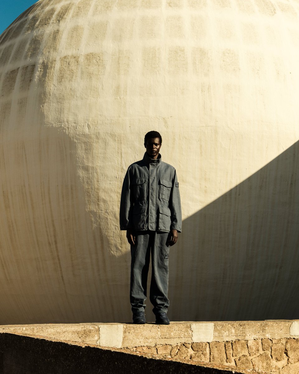 Stone Island Ghost Spring_Summer '026

Shot by Monocle

4100038 Linen Quilted-TC, Quilted coach jacket made from a cotton-linen fabric with a heavy canvas weave. The presence of linen lends a textured appearance to the fabric. 

#StoneIslandSS26 #TheCompassInside