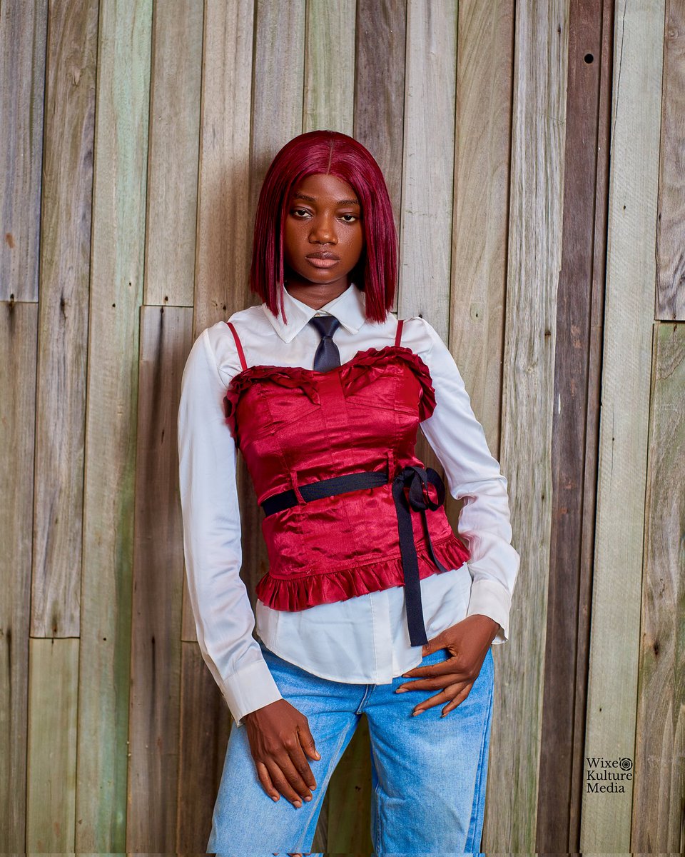 samodelling agency tweet media