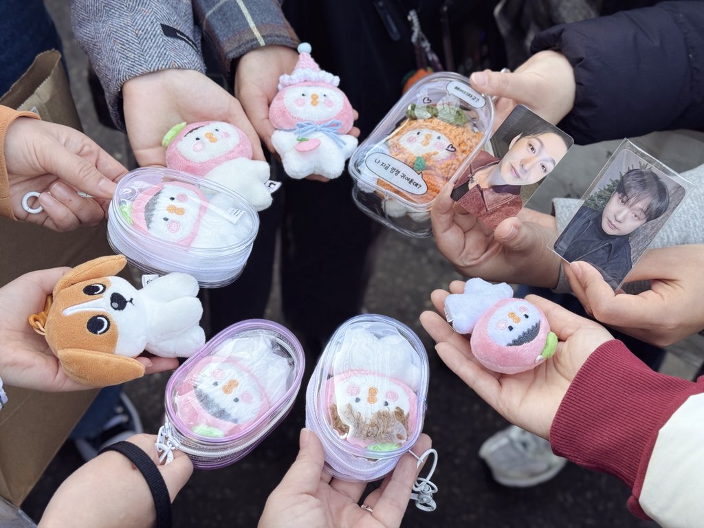 말벌아자씨처럼 정신없이 뛰어다닌 이틀..반갑게 인사해주시고 맞이해주신 쌤들..넘나 감사해요..가까운 시일에 또 만나요오..🫶💙