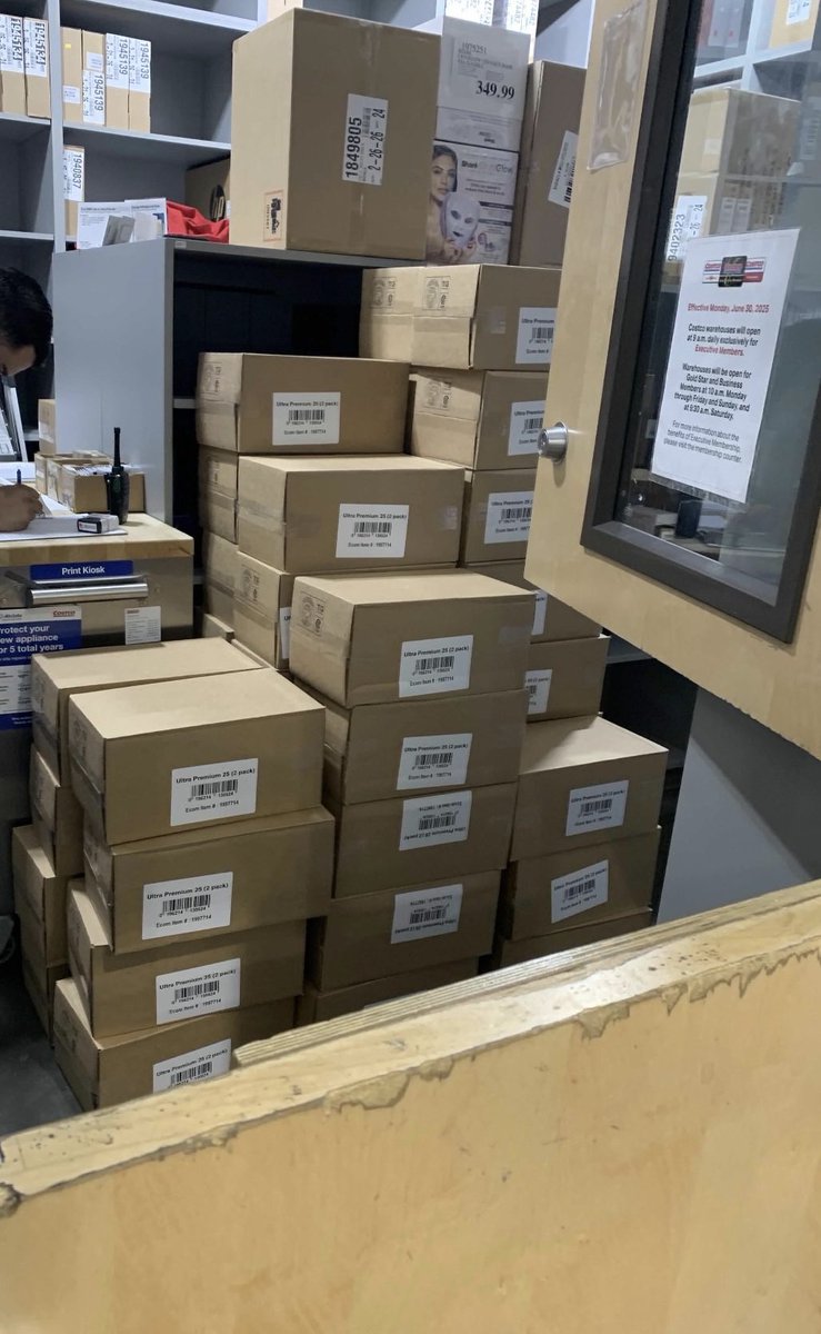 Collectify tweet media