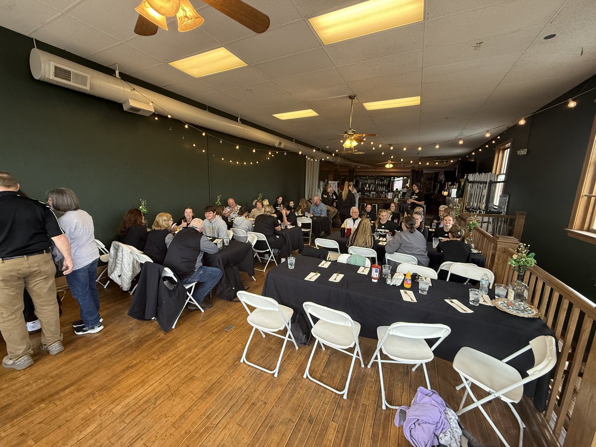 Emporia State Lady Hornet Basketball tweet media