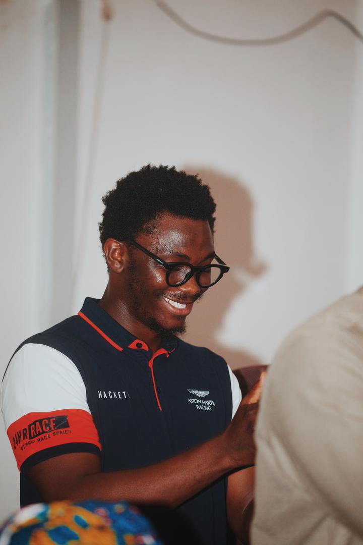 fanti_boy's tweet photo. Chale who know him know him, he’s so down to earth. If he be humble G wey the boys all dey feel am #EwuraAdamsKarim
#thefutureishere
#Karim4DNCO
#wedey2geda https://t.co/0yYluQw6j4