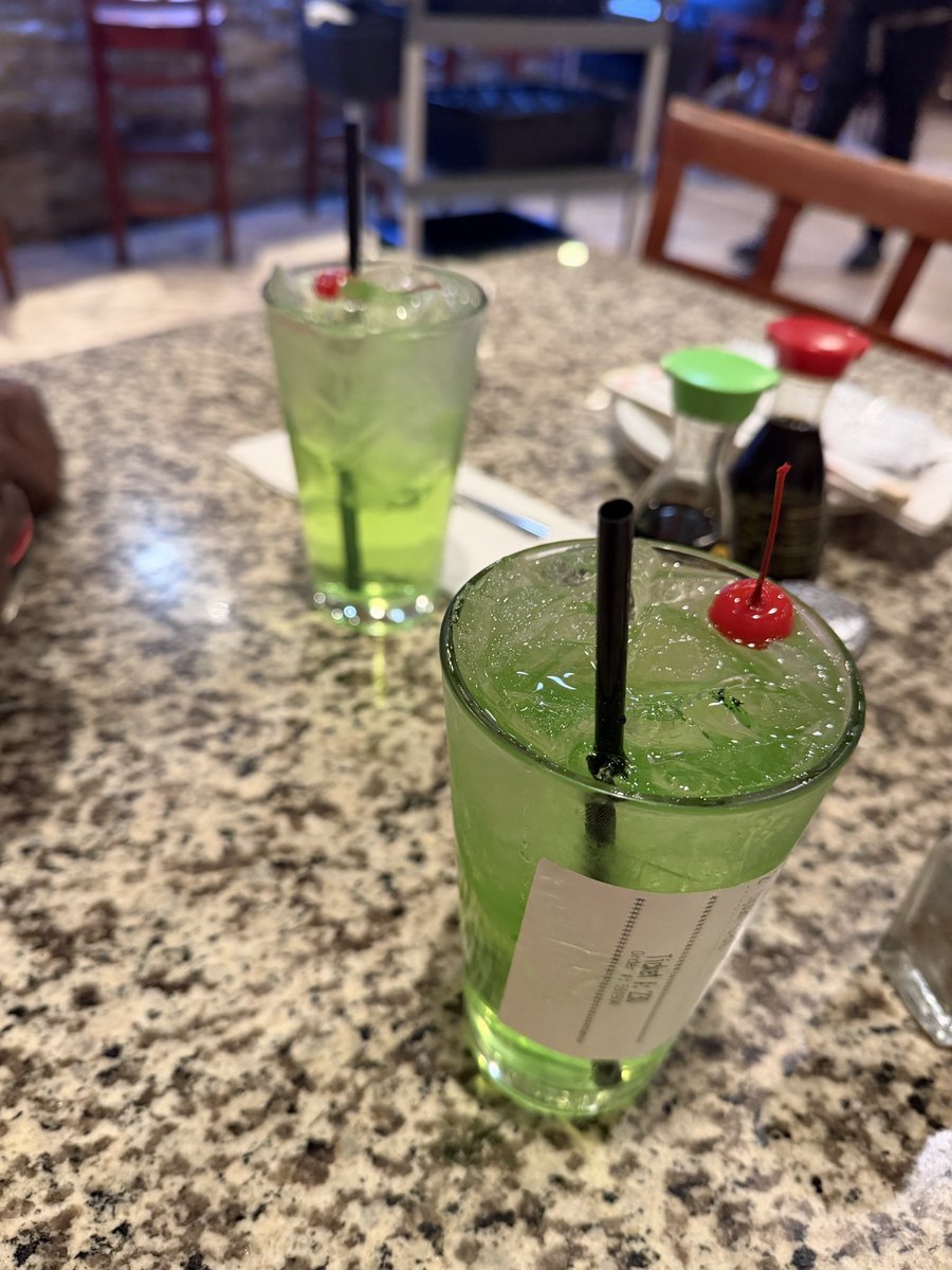 cecebae11's tweet photo. One thing we gone do is get a drink😩 https://t.co/ptPkH0gFen