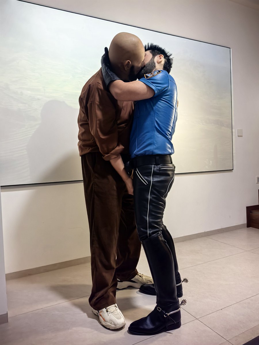 Rubber_HuaS tweet media