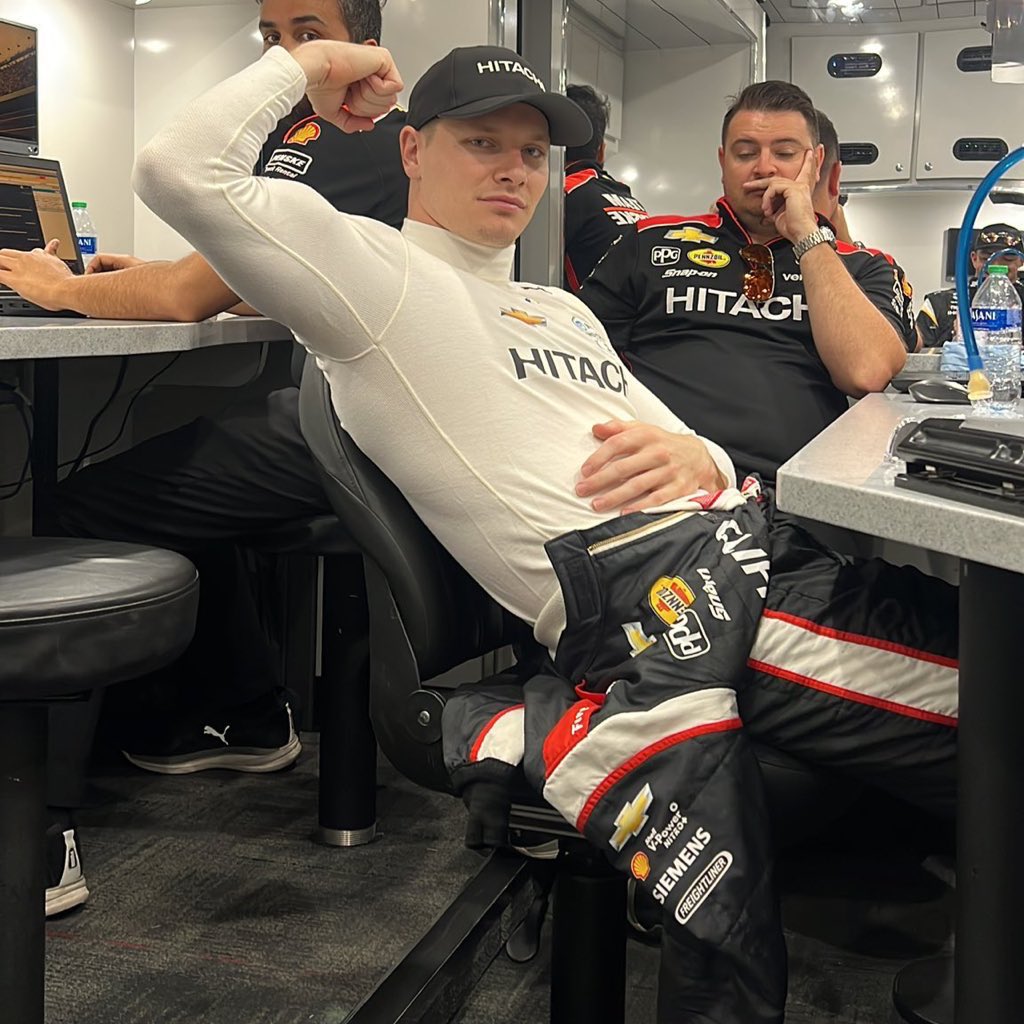 meredith tweet media