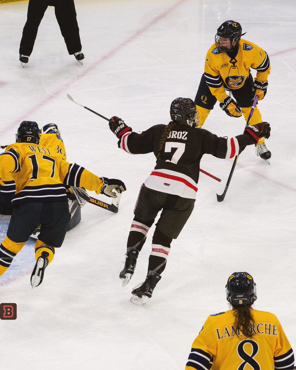 Brown Women's Hockey tweet media