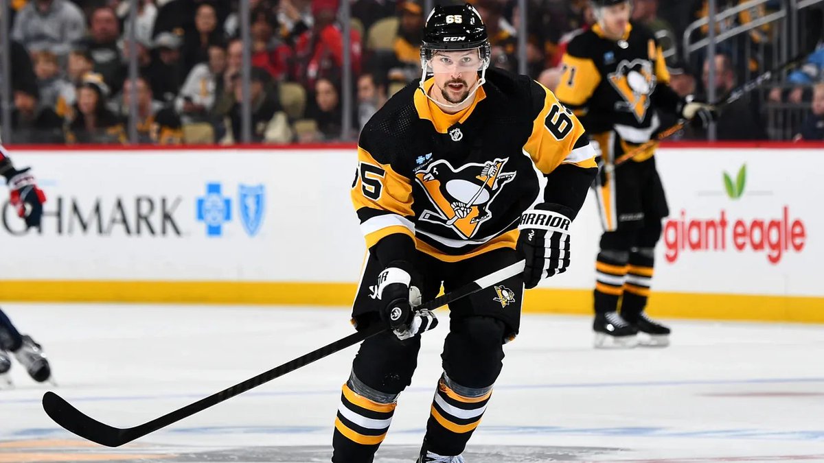 Today's NHL Betting Preview is now updated with more afternoon action!

LINK➡️ tinyurl.com/3w4dy5e3

We're off to a good start to the day with the Penguins jumping out to a huge lead. Let's keep rolling! 🍻

#GamblingX