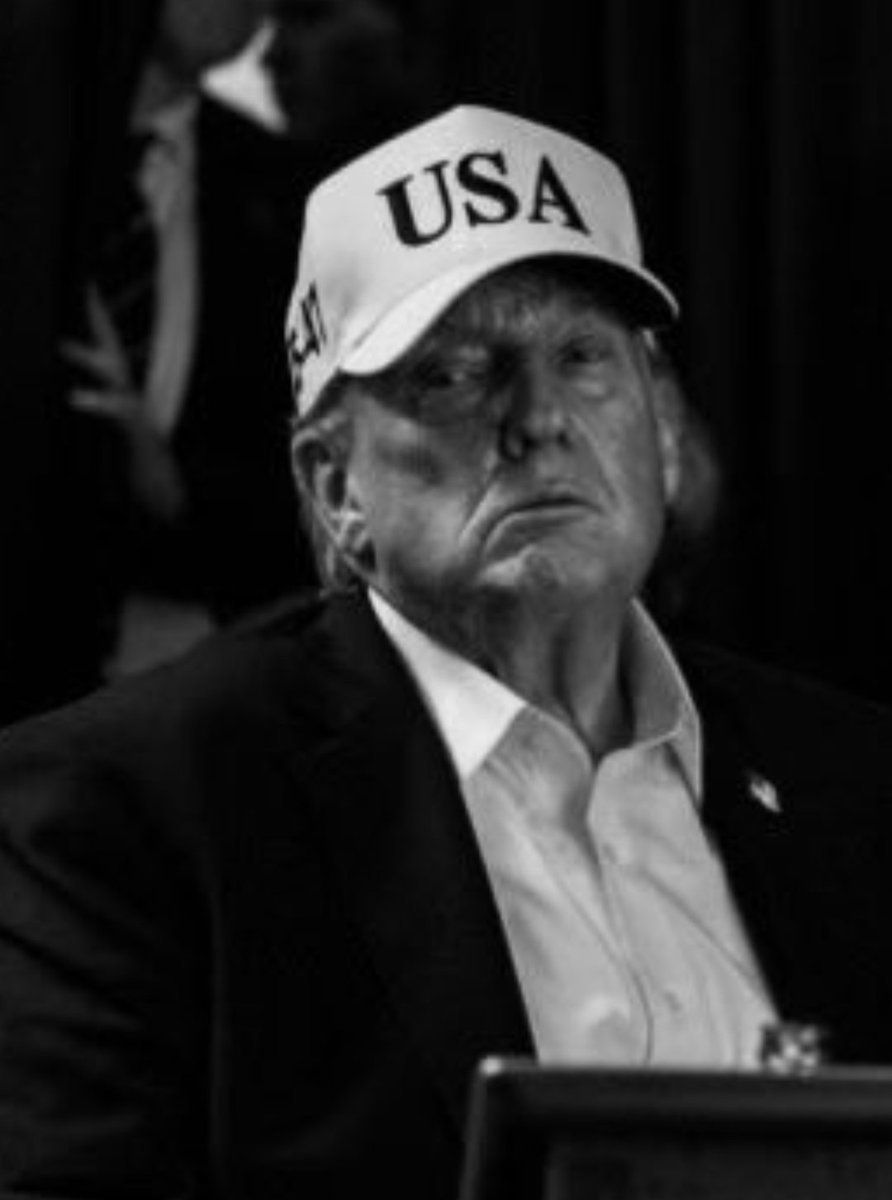 Polling USA tweet media