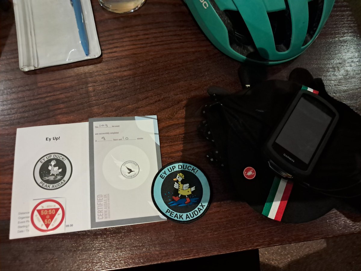CB_cycles's tweet image. Ey up, duck! 
I enjoyed that audax today. The best bit as well, it didn't rain 🙌😁 #cycling #audax #PeakAudax #ukcyclechat