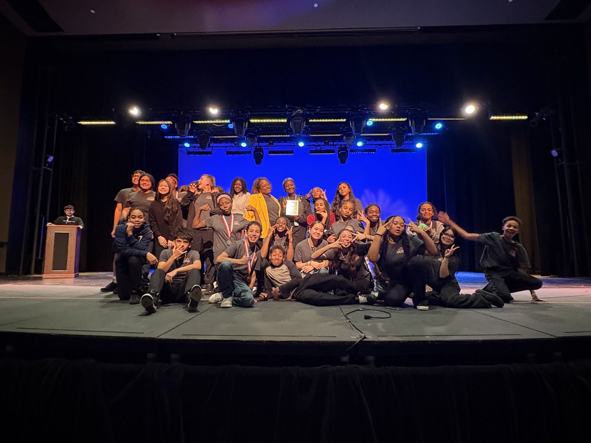 Mrs. Banks tweet media