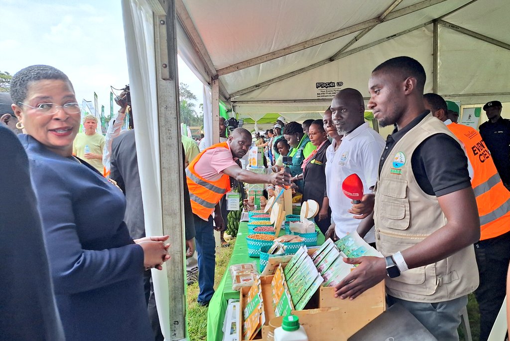 NARO_MUZARDI's tweet photo. Glad to have participated in the #HarvestMoneyExpo held at Kololo. 🌱

As @narouganda showcased #QualitySeed, value addition innovations, fish, and tree products — for agricultural transformation.

#HarvestMoneyExpo #NARO #AgriInnovation https://t.co/R2xo2XTPPF