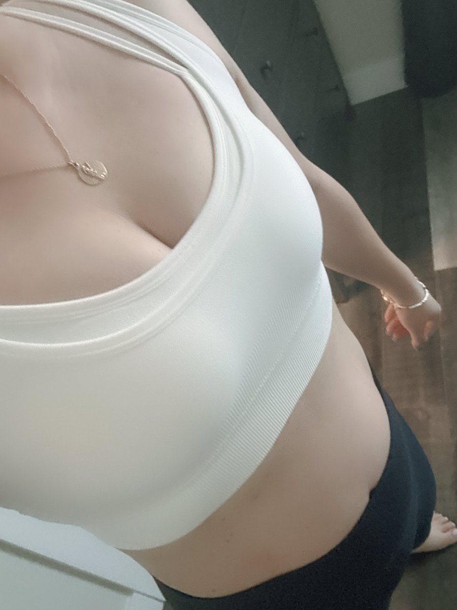 寂寞人妻 tweet media