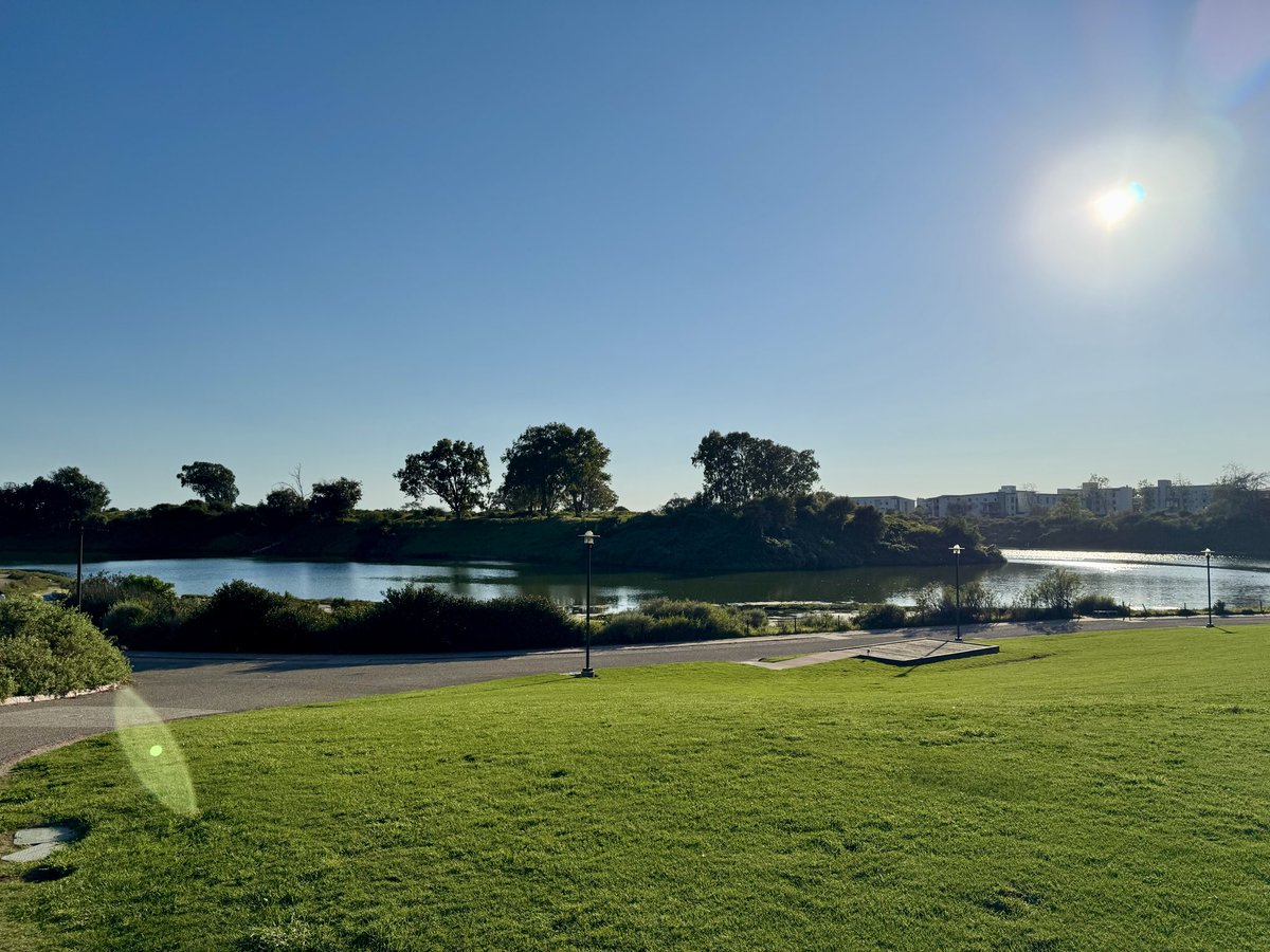 criley_md's tweet photo. Beautiful sunny day at @ucsantabarbara
Attending @cagifted
Taking in peaceful lake views between sessions.
Sun + nature + meaningful conversations = the perfect setting for learning & inspiration.
#CAGifted #GiftedEd #UCSB
Good Sunday morning! ☀️
#SundayVibes #SundayThoughts https://t.co/HQltNZCzZL