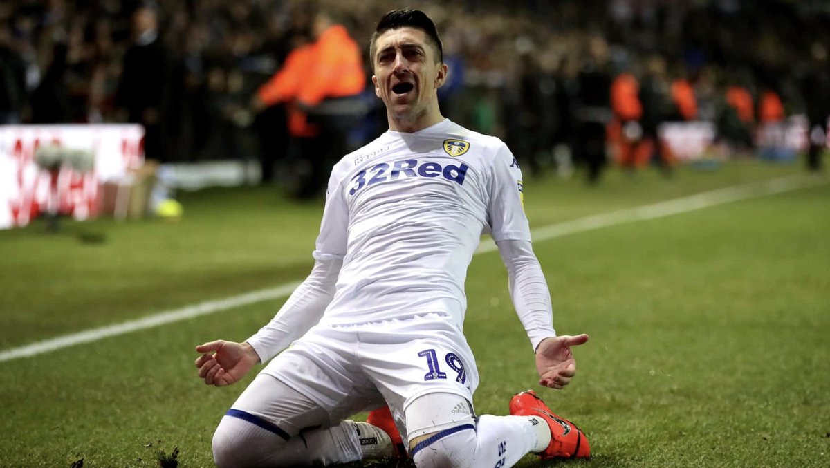 LUFCDATA's tweet photo. On This Day: In 2019, Pablo Hernandez scored after 16 seconds from 25 yards out as Leeds thumped West Brom 4-0 at Elland Road to go top of the Championship. 🇪🇸😍

https://t.co/sbxOfiIPd1 | #LUFC https://t.co/TMCz35JvGf