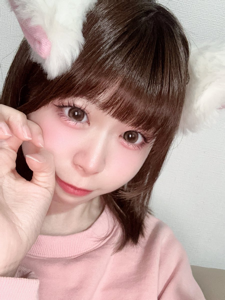 あんず【ぽんず本店】@3/28初ソロライブ👼🏻💮️💕 (@anzu__official