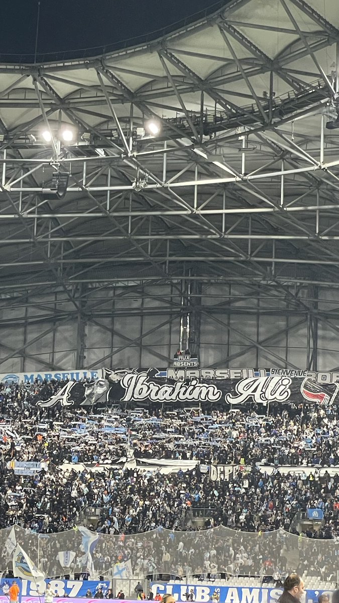 ᕼᗴᗪIII 🅃🄷🄴 🅵🆁🅾︎🅶 tweet media