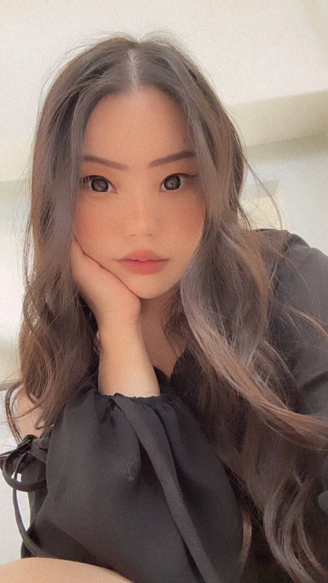 itsmissabs tweet media