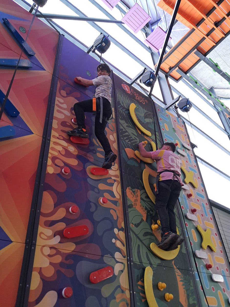 ES Frettoise tweet media