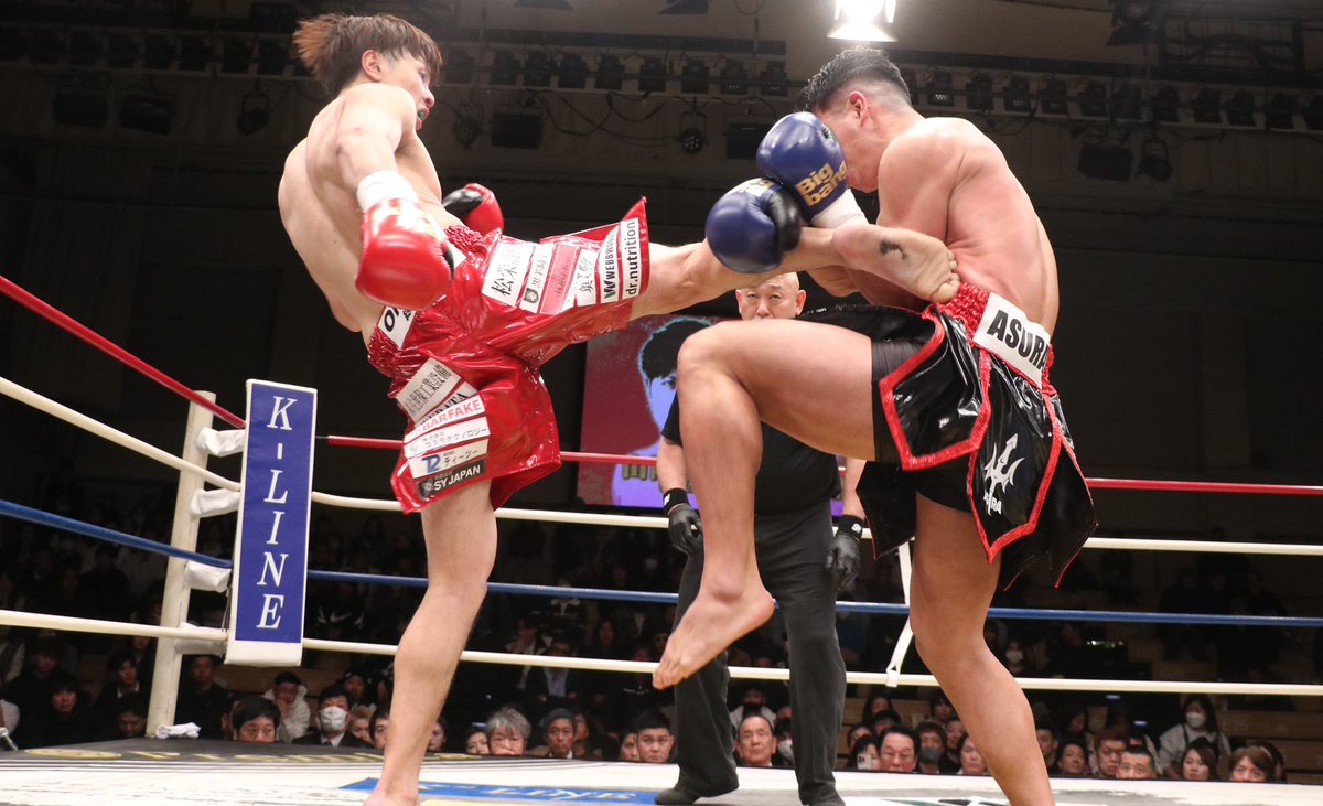 昨日はBigbang55にご来場いただき、誠にありがとうございました。

2026年最初のBigbangは、
“チャンピオンカーニバル”と呼ぶにふさわしい、
非常にハイレベルで熱量あふれる大会となりました。

メインイベント
Bigbangスーパーライト級タイトルマッチ
奥平選手 vs 弘輝選手。