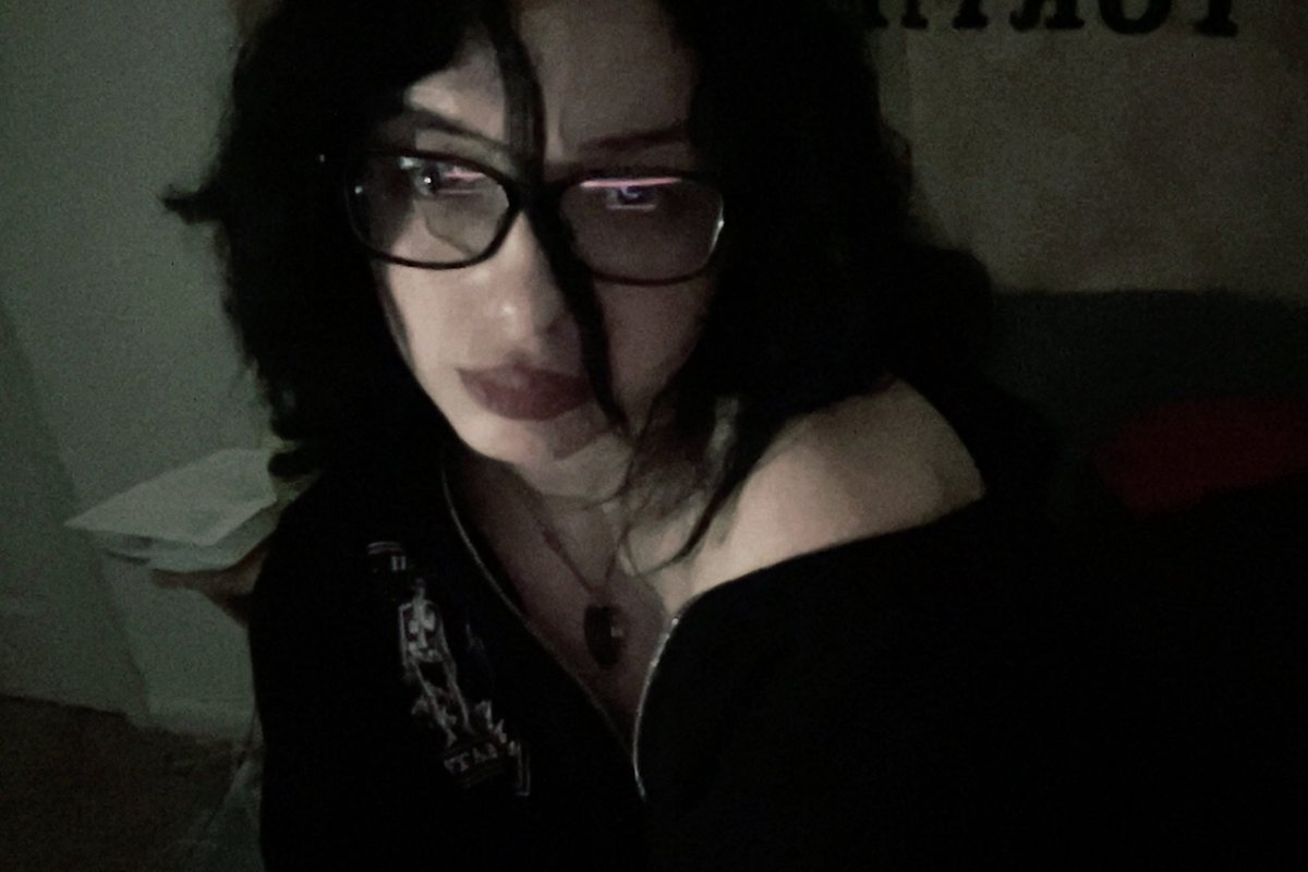 jess 𓏲ּ𝄢 tweet media