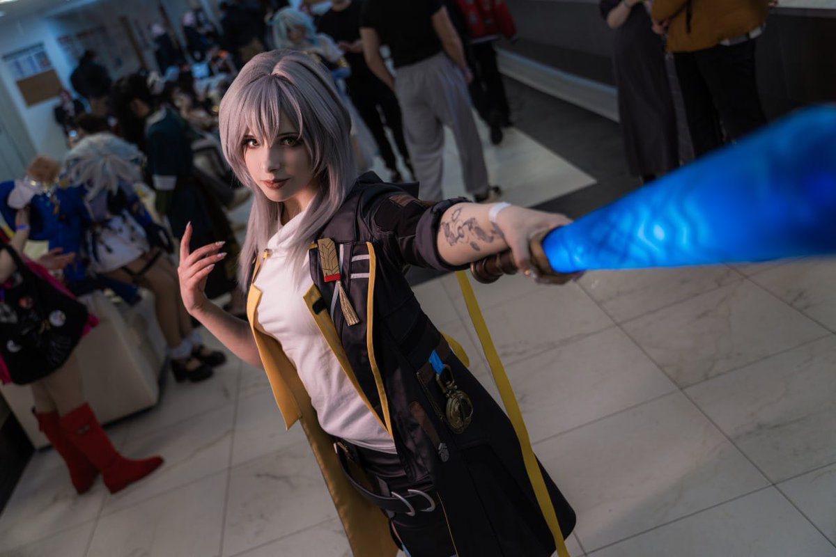 Yuna Lex tweet media