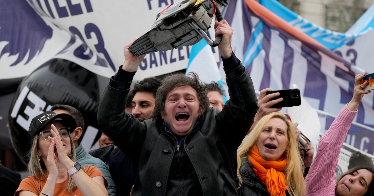 Mi nota de esta semana:
"La destrucción creativa de Milei es un plan.."
Escrita por Pablo Villaverde 
Edición Yedith Cazarin Escritora <a href="/yedcazar/">Yed Cazar</a>

reeditor.com/columna/29674/…